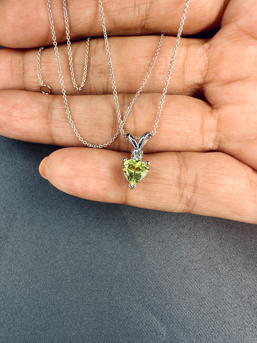 6MM Heart Shape Natural Peridot & 0.02 Ct. Tw. Diamond Pendant