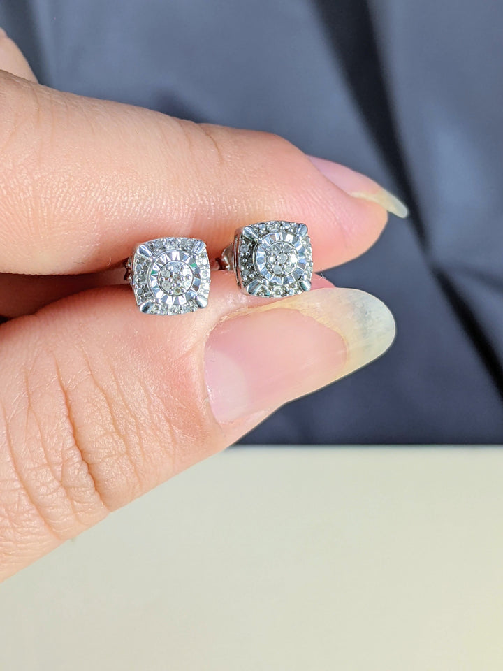 1/10 Carat Natural Diamond Stud Earrings WHILE SUPPLIES LAST