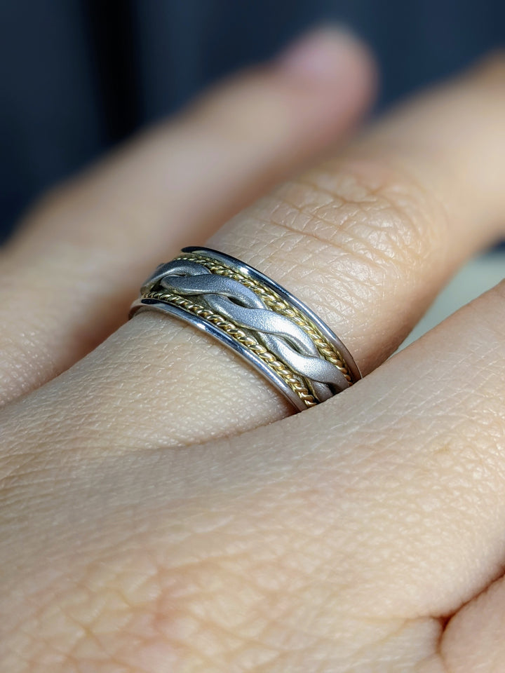 6MM Two Tone Infinity Twist with Rope Gold Wedding Band