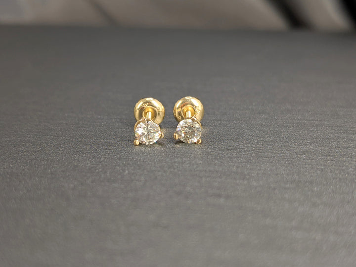 3-Prong Brilliant Round Cut Diamond Stud Earrings 0.50 Carat