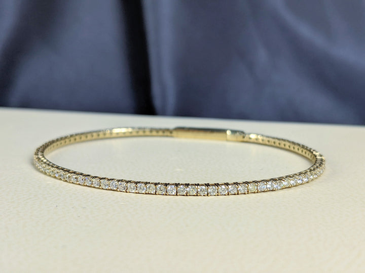 Yellow Gold Flexible Bracelet Bangle 1.50 Ct. Tw. Round Diamonds