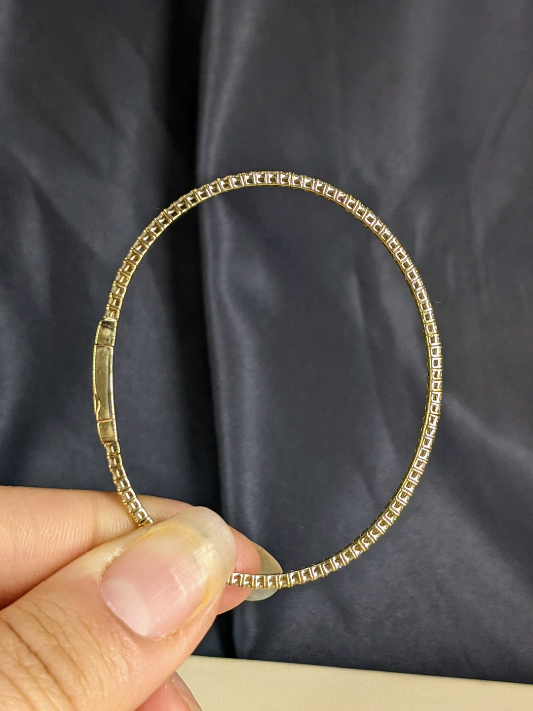 Yellow Gold Flexible Bracelet Bangle 1.50 Ct. Tw. Round Diamonds