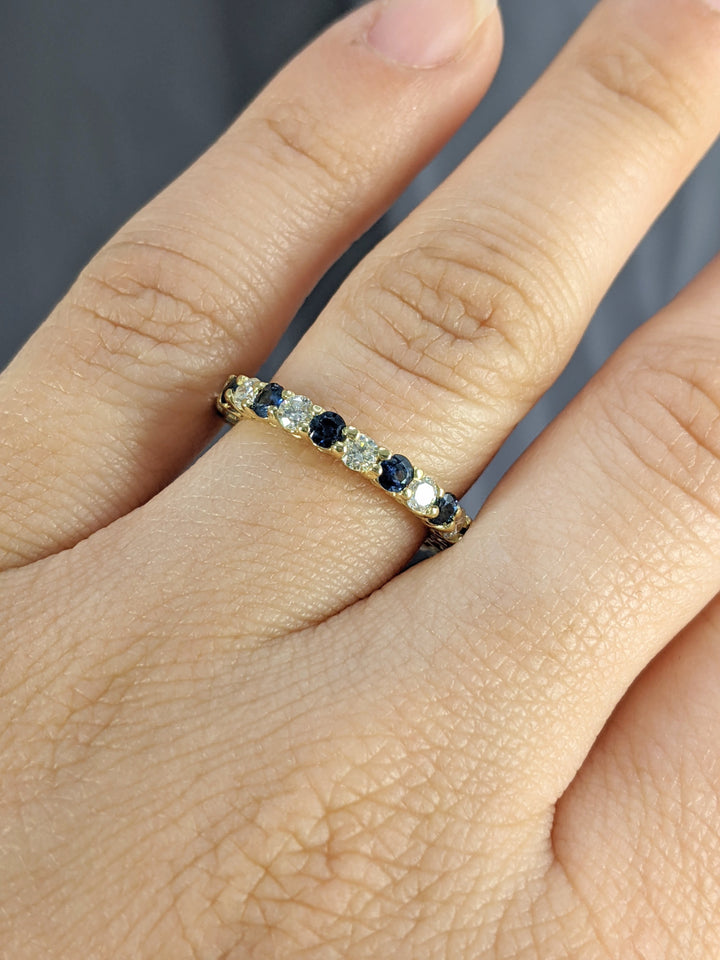 2.00 Carat Round Cut Diamond & Natural Blue Sapphire Eternity Band