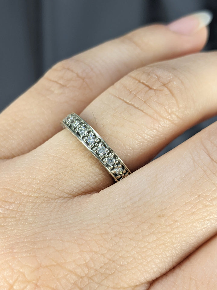 0.90 Carat Brilliant Round Cut Diamond Eternity Band