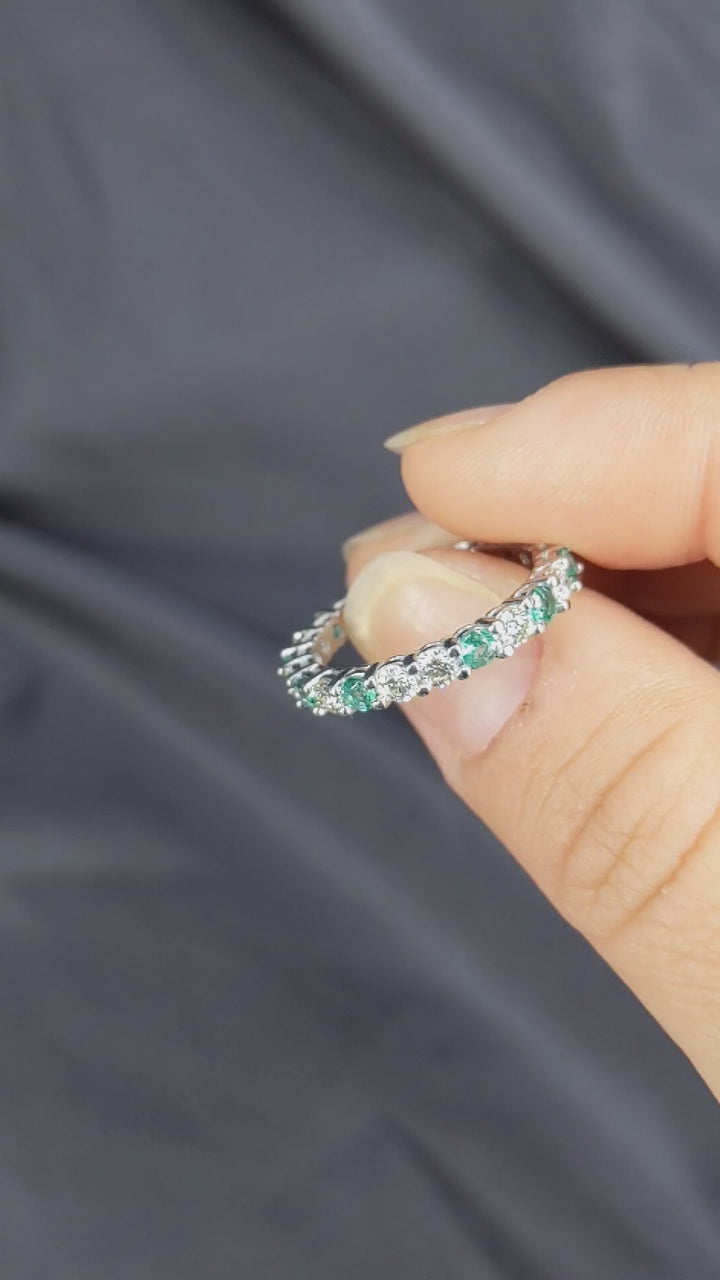 2.80 Carat Round Cut Diamond & Natural Green Emerald Eternity Band