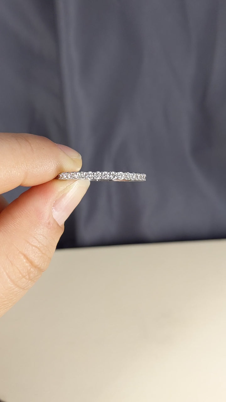 1.50 Carat Brilliant Round Cut Diamond Eternity Band