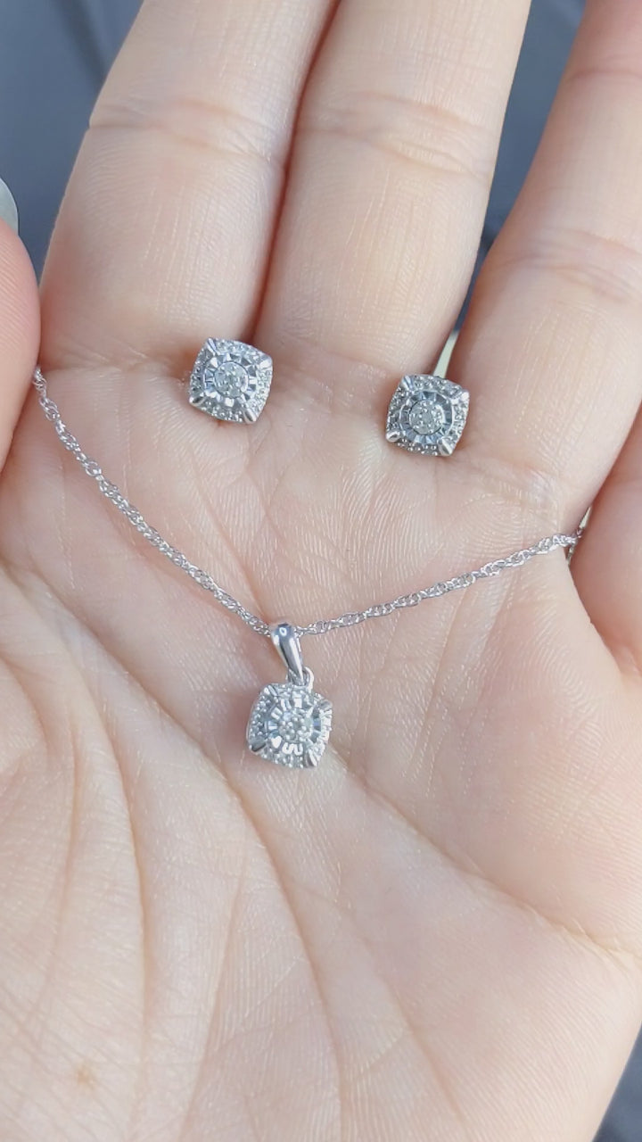 Pendant and Stud Earrings 0.20 Carat Natural Diamond Set WHILE SUPPLIES LAST