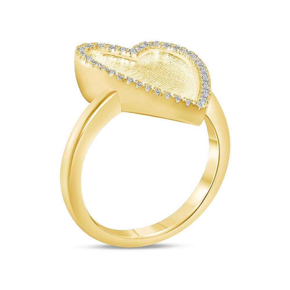 Heart Signet 0.50 Carat Round Cut Diamond Ring