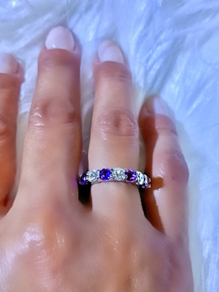 7 Stone 1.75 Carat Round Cut Diamond and Natural Amethyst Band