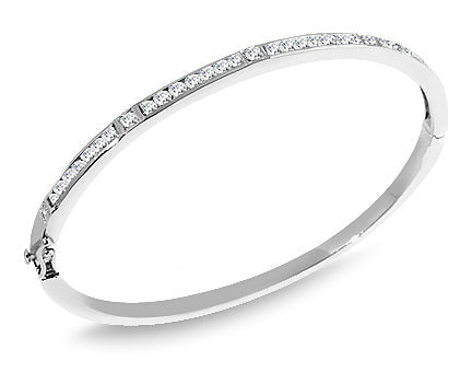 14K Gold 1.40 Ct. Tw. Round Cut Diamond Bangle Bracelet